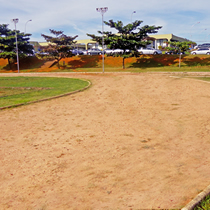 Pista de Atletismo e Campo de Futebol